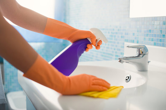 5 Ideas For Quick Cleaning The Bathroom