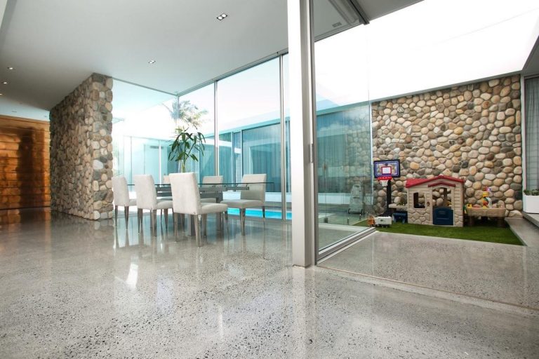 Considering Concrete Flooring? Some Advantages and Disadvantages You Ought To Know