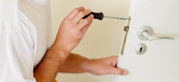 Making Right Decision In Choosing Door Repair In Melborune