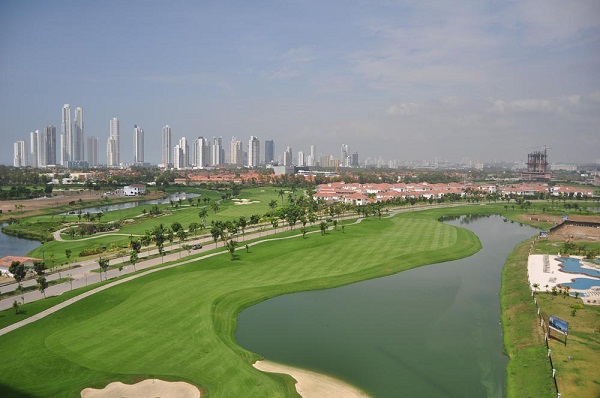 Panama Golf Real Estate