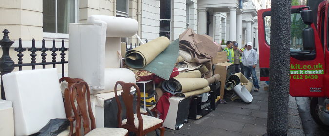 5 Reasons Why Using A House Clearance Service Makes Sense