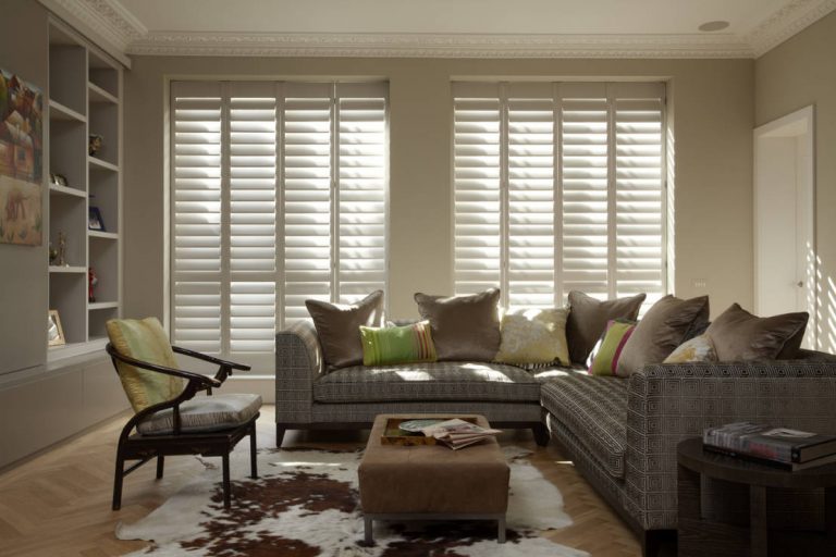 Shutters Or Blinds? What’s The Best Way To Keep Your Home Warm This Winter