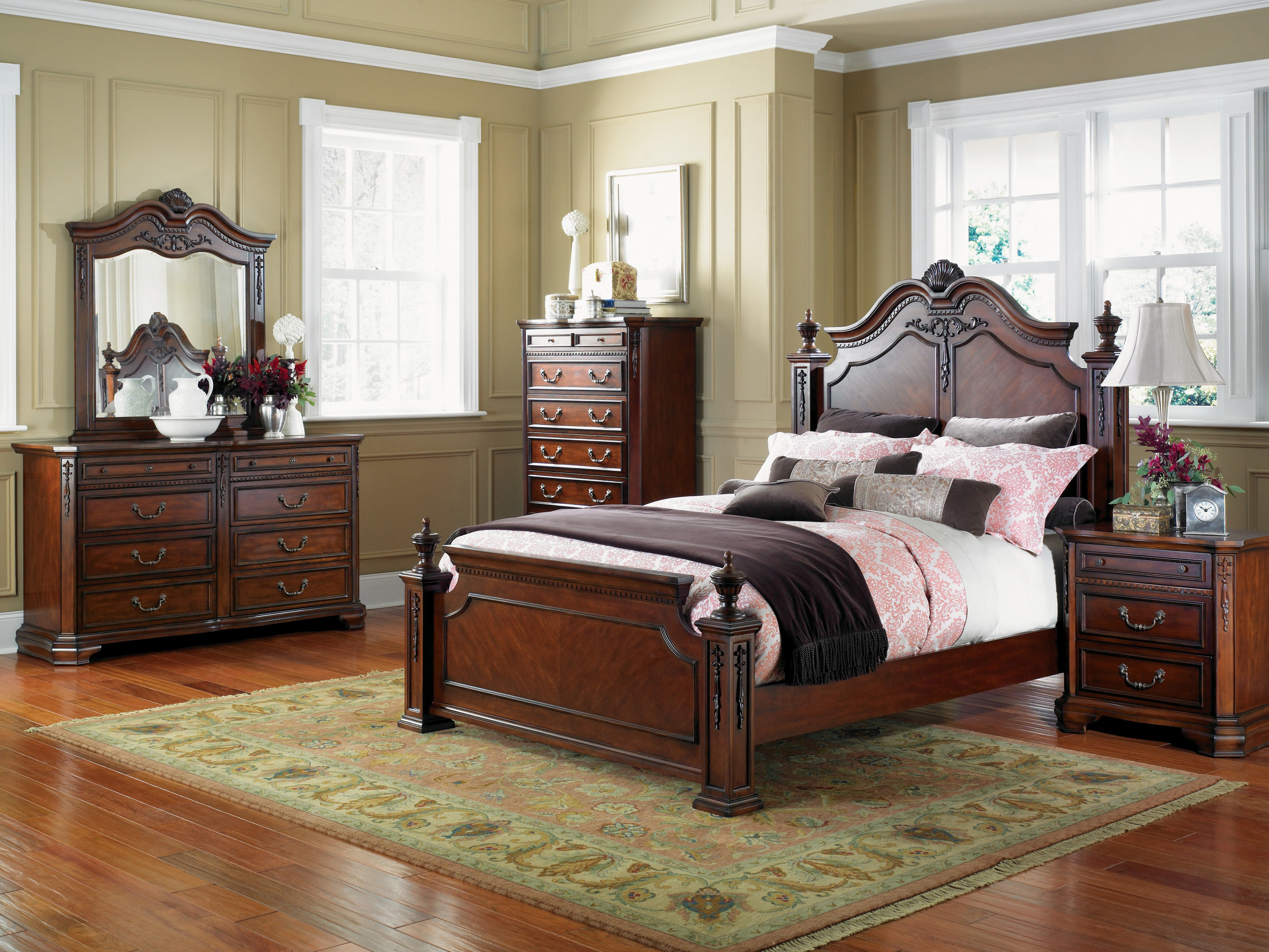 Teak Wood Furniture – The Most Durable Choice For Redecorating Your Homes