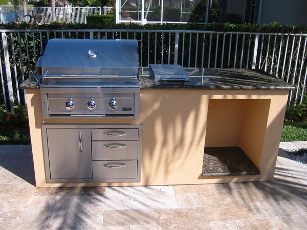 Built In BBQ Grill For Your Outdoor Kitchen