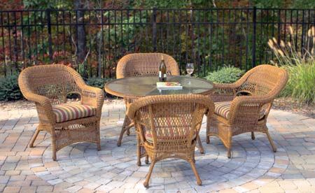 Choosing Furniture For Your Sunroom or Patio