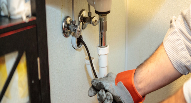 6 Tips To Unblock Clogged Shower Drainage