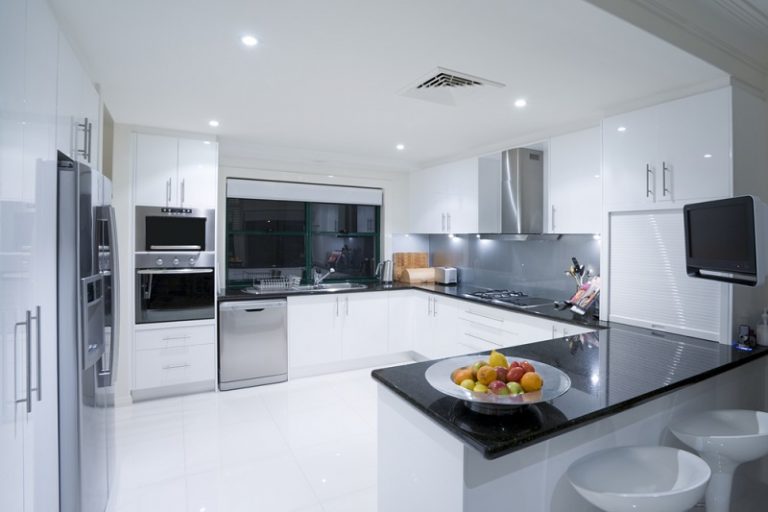 Choosing Some Of The Modern Kitchen Designs