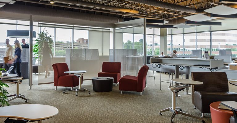 Pros and Cons Of A Shared Office Space You Should Know About